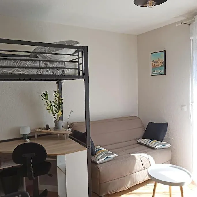 Apartman Studio Avec Terrasse Et Parking Proche Centre Ville Avignon Franciaország